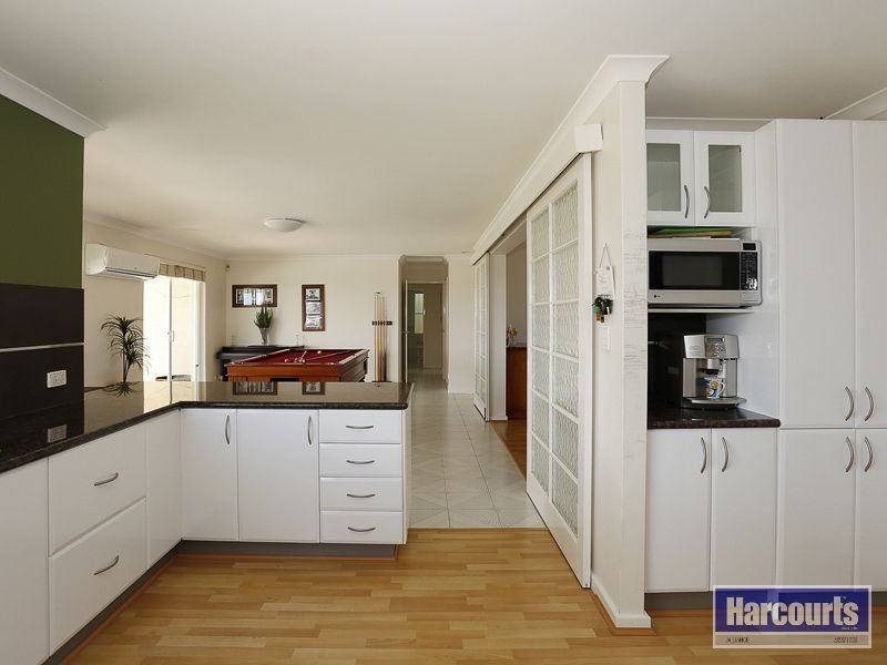 23 Meadowbrook Promenade, Currambine WA 6028