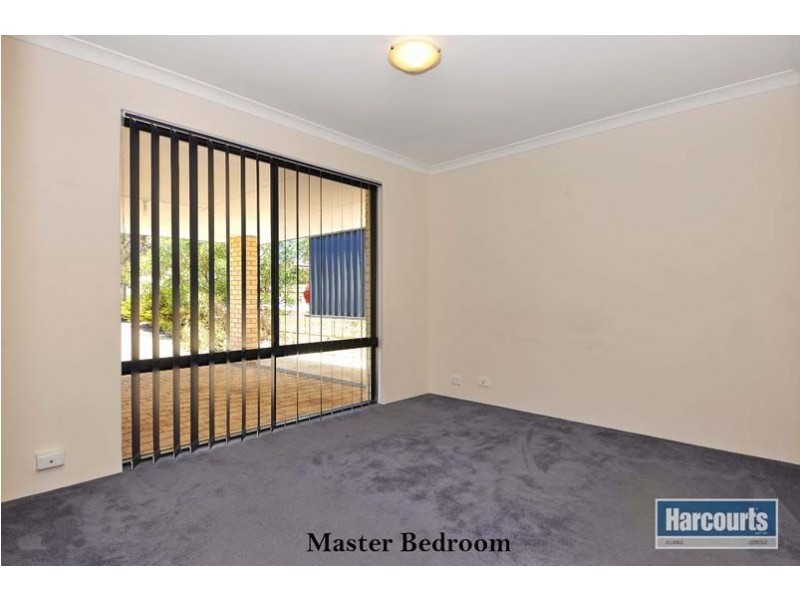 122 St Barnabas Boulevard, Quinns Rocks WA 6030