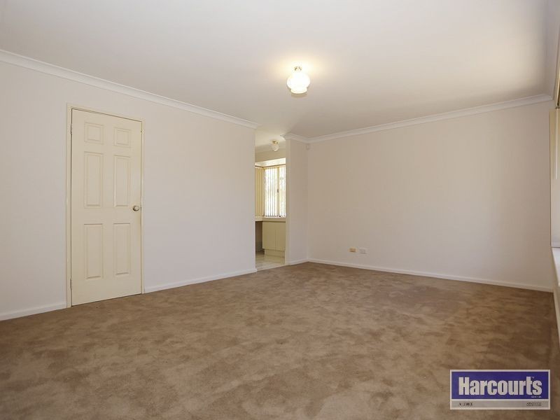 6 Samos Place, Mindarie WA 6030