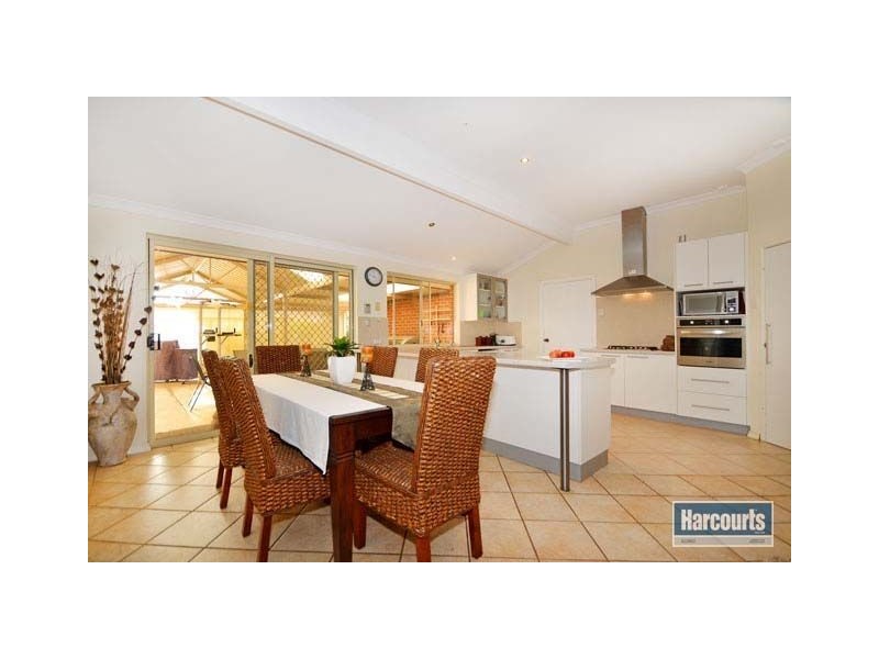 8 Glebe Close, Mindarie WA 6030