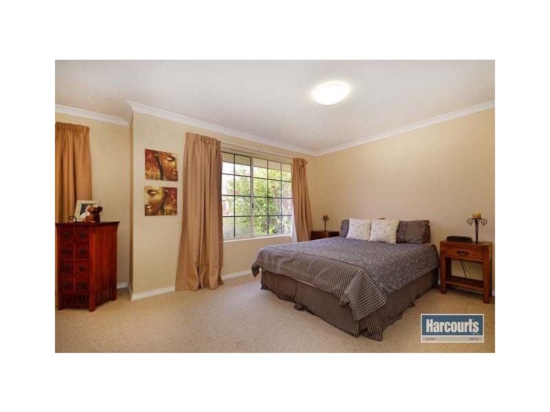 8 Glebe Close, Mindarie WA 6030