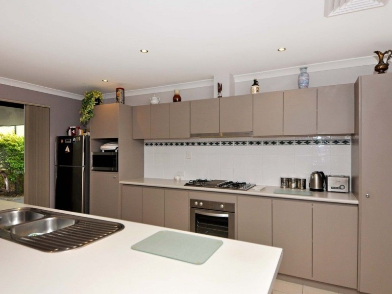 19 Longleaf Drive, Clarkson WA 6030