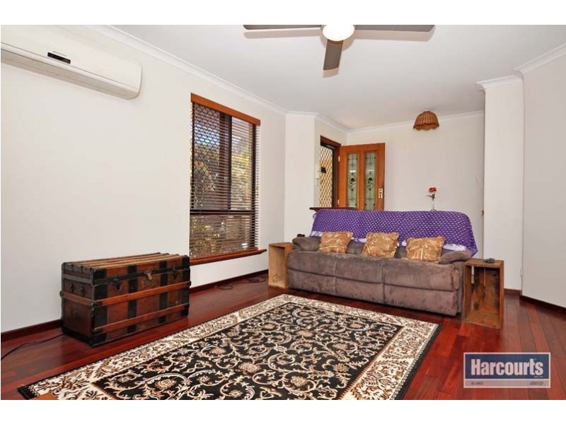 16 Essex Court, Quinns Rocks WA 6030