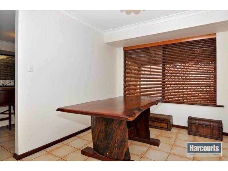 16 Essex Court, Quinns Rocks WA 6030