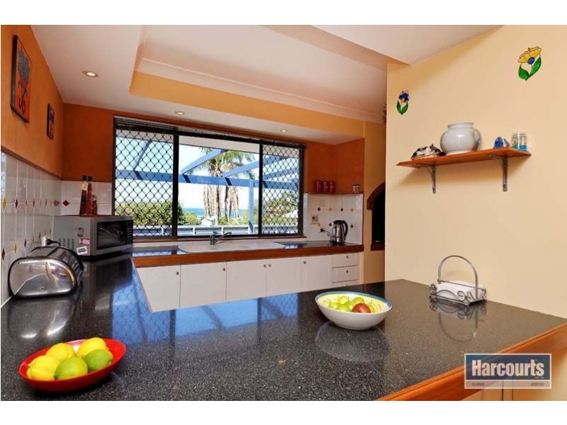 15 Piper Street, Quinns Rocks WA 6030
