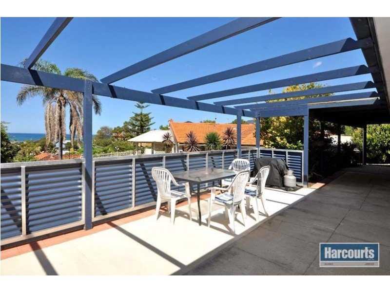 15 Piper Street, Quinns Rocks WA 6030