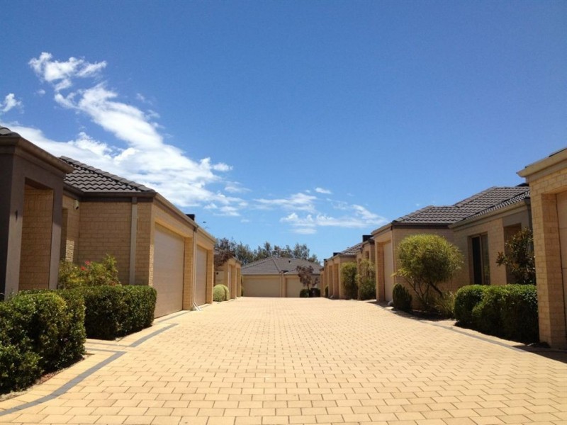 6/192 Kinross Drive, Kinross WA 6028