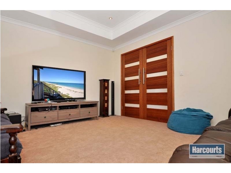 232 Santa Barbara Parade, Jindalee WA 6036