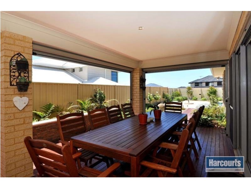 232 Santa Barbara Parade, Jindalee WA 6036