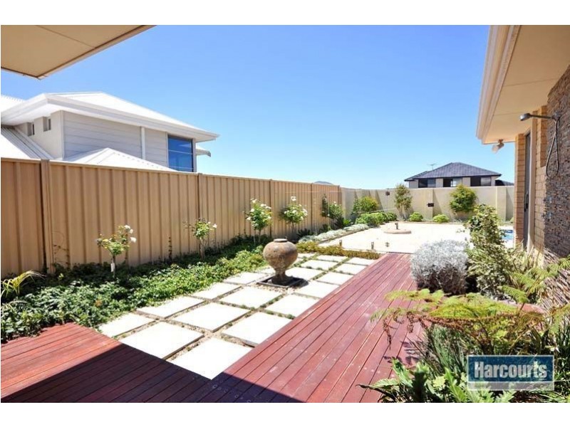 232 Santa Barbara Parade, Jindalee WA 6036