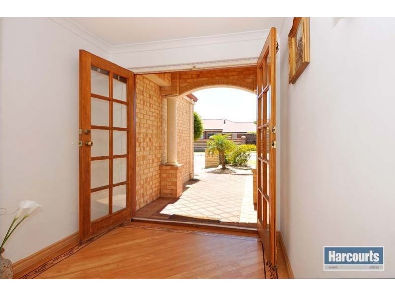 53 Weymouth Boulevard, Quinns Rocks WA 6030