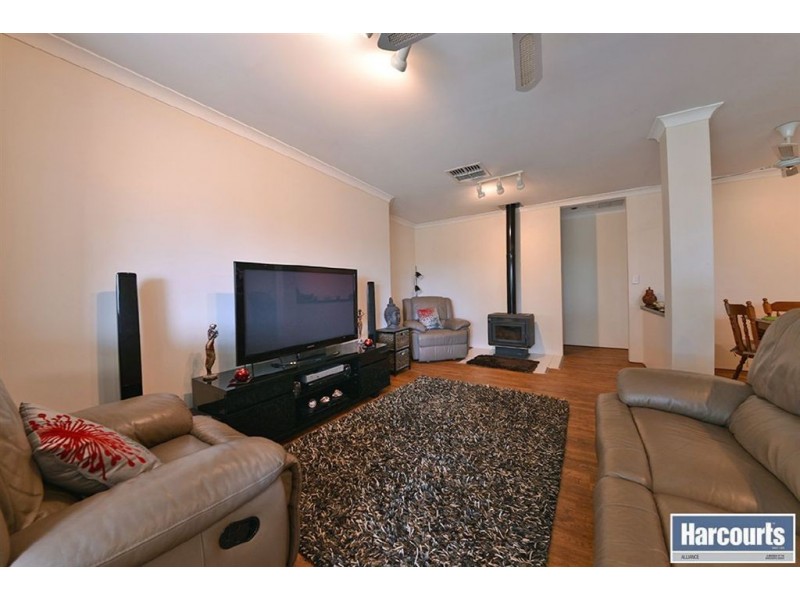 1 Farren Heights, Clarkson WA 6030