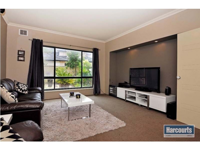 22 Andros Circuit, Mindarie WA 6030