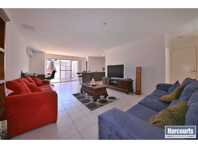 4/22 Watkins Loop, Tapping WA 6065