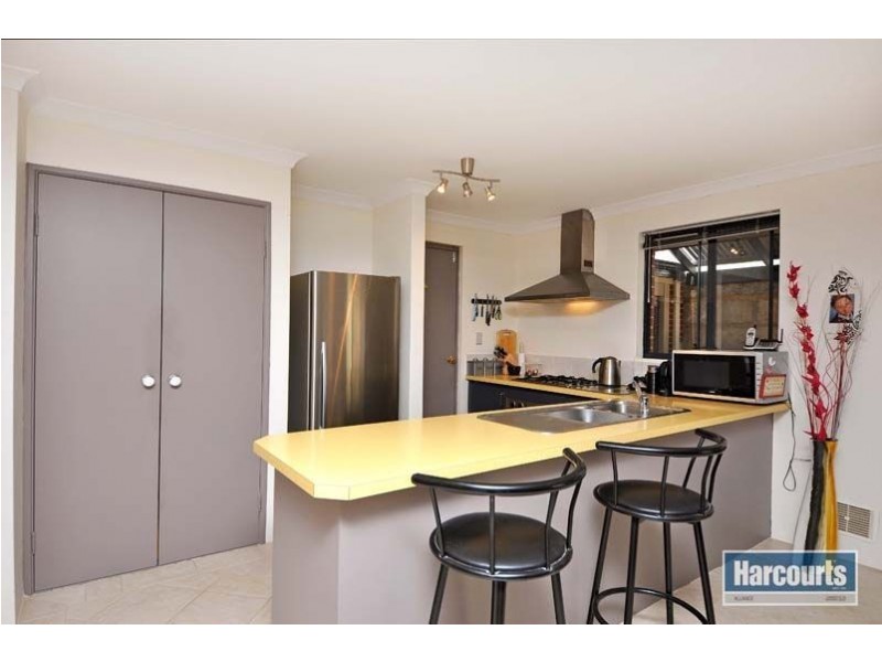 10 Mowbray Square, Clarkson WA 6030