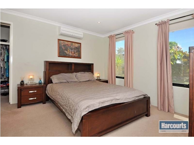 241 Santa Barbara Parade, Jindalee WA 6036