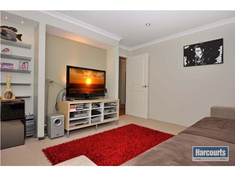 241 Santa Barbara Parade, Jindalee WA 6036