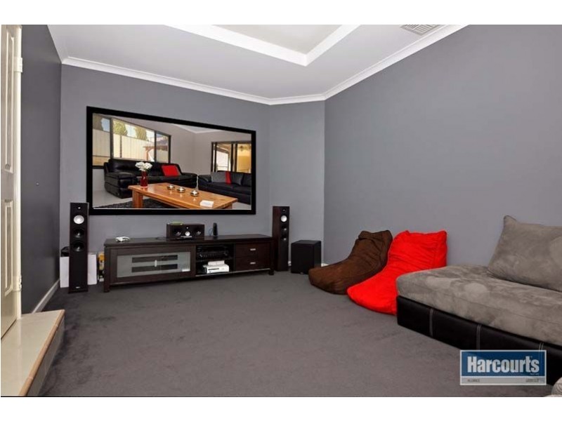 6 San Remo Bend, Clarkson WA 6030