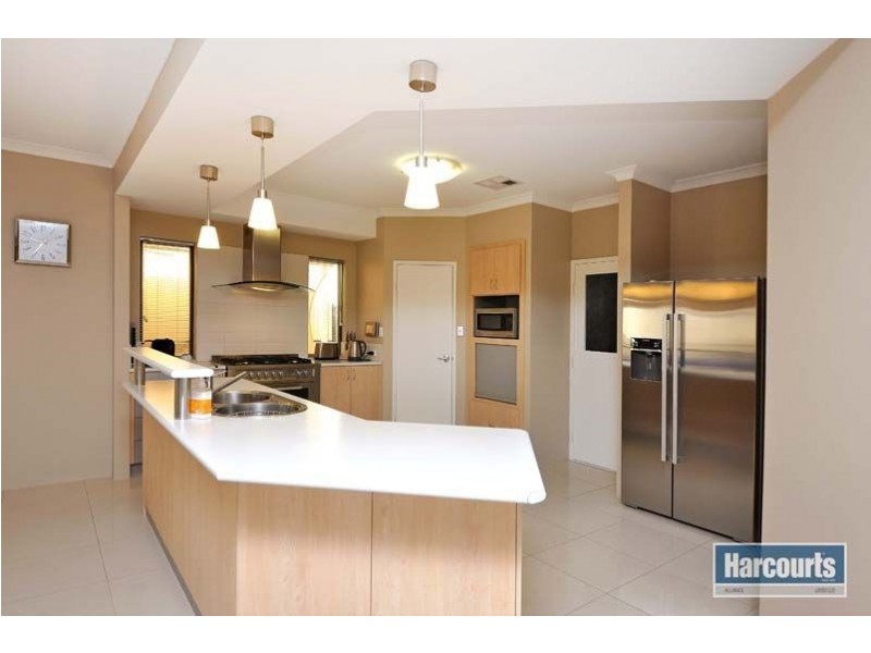 6 San Remo Bend, Clarkson WA 6030