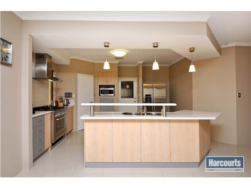 6 San Remo Bend, Clarkson WA 6030