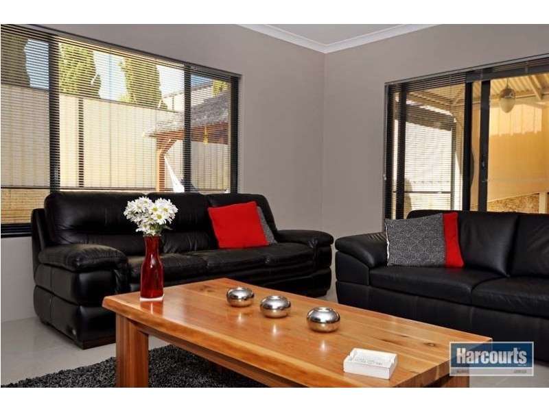 6 San Remo Bend, Clarkson WA 6030