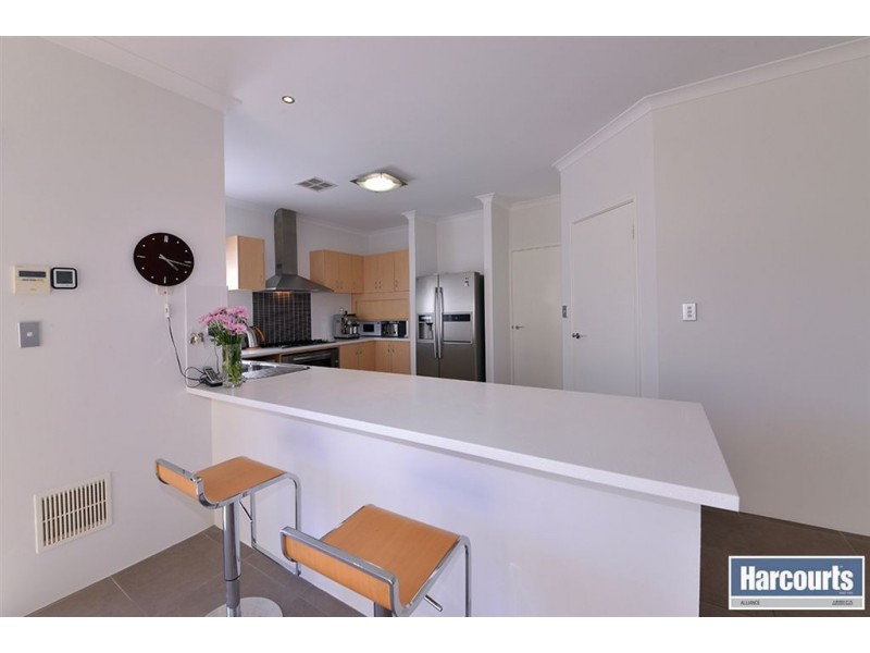 18 Hacienda Drive, Clarkson WA 6030