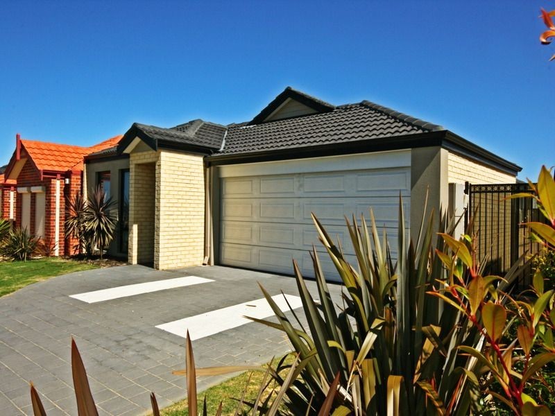 27 Lakewood Terrace, Clarkson WA 6030
