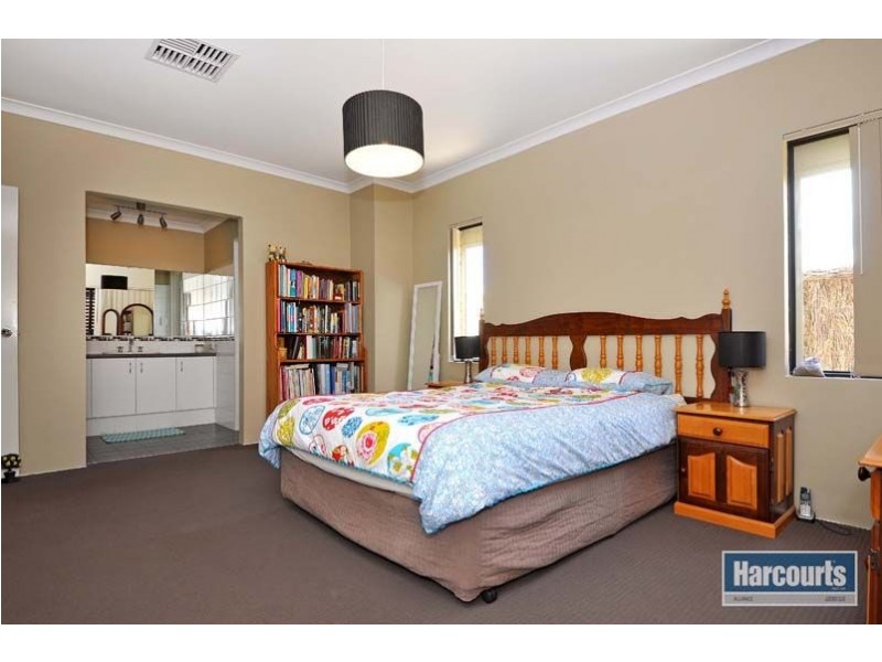 82 Rosegreen Avenue, Butler WA 6036