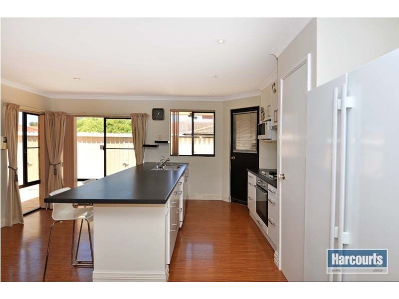 69 Christian Circle, Quinns Rocks WA 6030