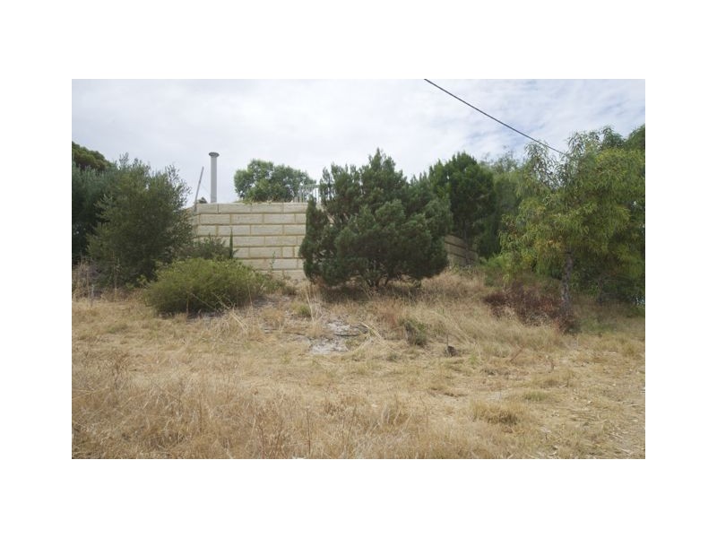 14 Hazel Avenue, Quinns Rocks WA 6030