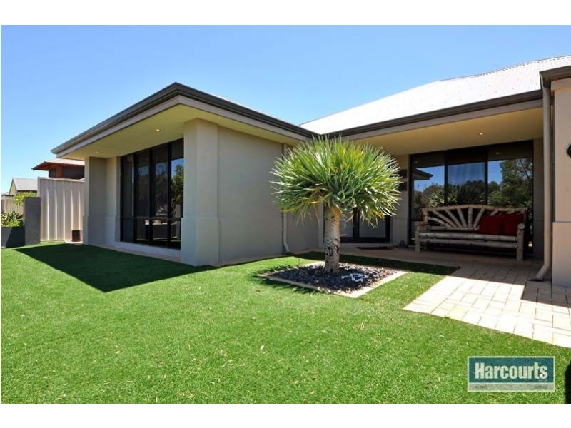29 Turner Parkway, Carramar WA 6031