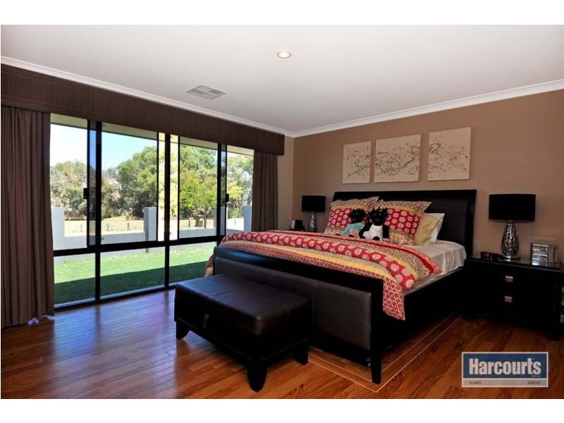 29 Turner Parkway, Carramar WA 6031