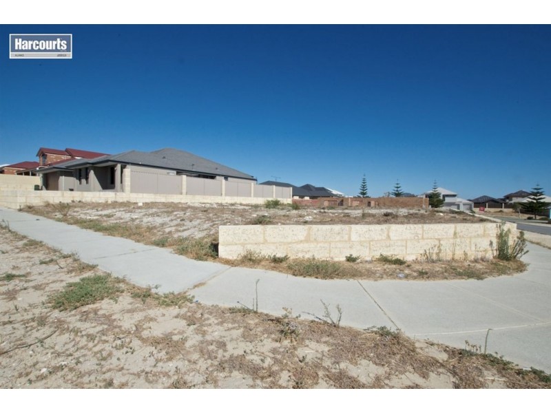 35 Watersun Gardens, Jindalee WA 6036