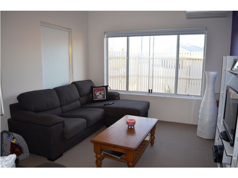 28 Klondike Approach, Butler WA 6036