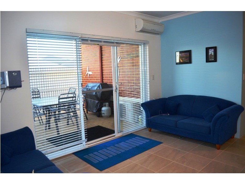 28 Klondike Approach, Butler WA 6036