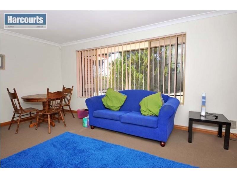 25 Littleham Loop, Quinns Rocks WA 6030