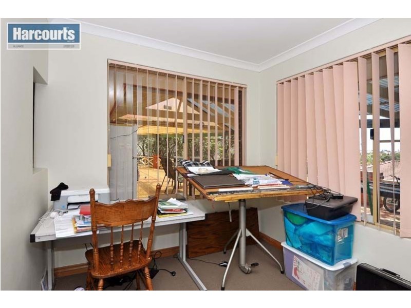 25 Littleham Loop, Quinns Rocks WA 6030
