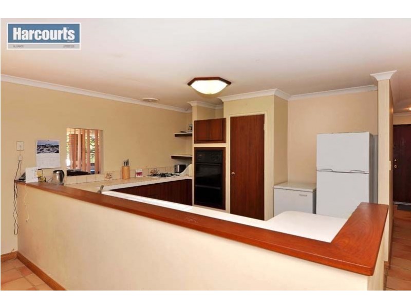 25 Littleham Loop, Quinns Rocks WA 6030