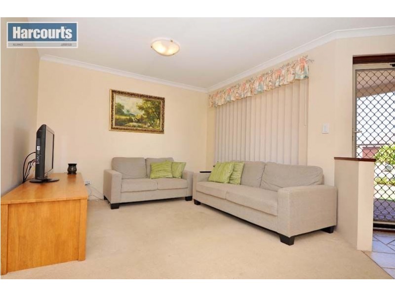 5 Polglase Fairway, Clarkson WA 6030