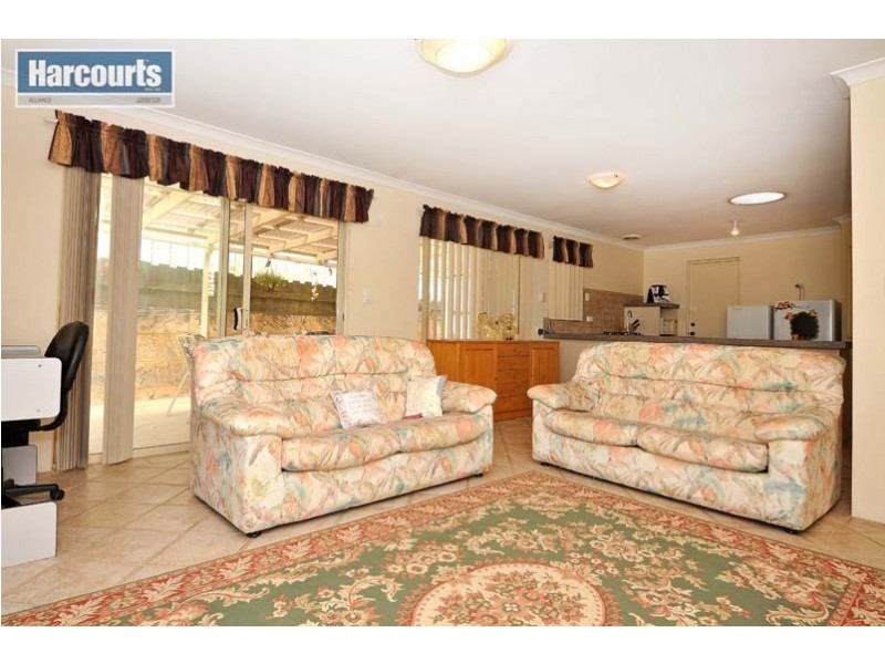5 Polglase Fairway, Clarkson WA 6030