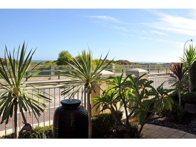 27 Glensanda Way, Mindarie WA 6030