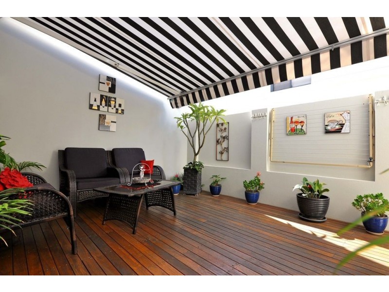 27 Glensanda Way, Mindarie WA 6030