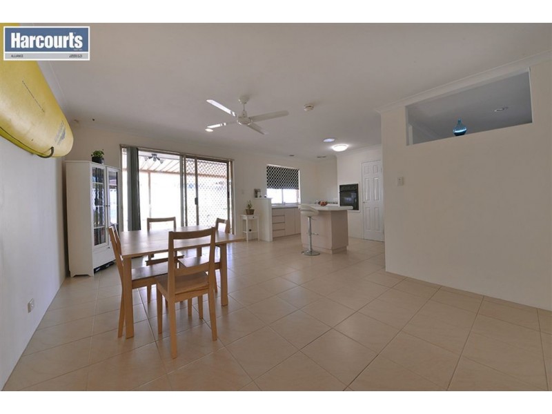 8 Willoughby Retreat, Clarkson WA 6030