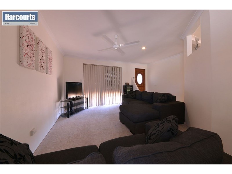 8 Willoughby Retreat, Clarkson WA 6030