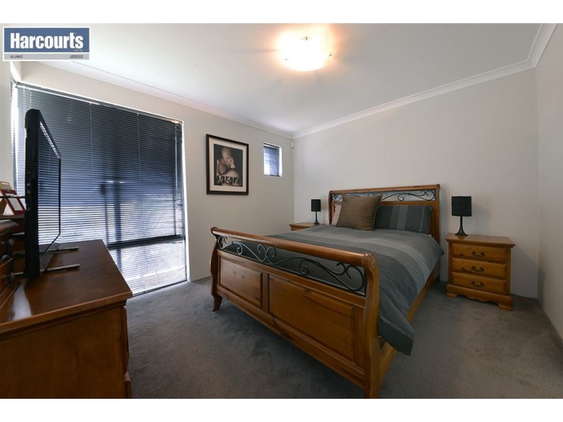 6 Garrett Way, Clarkson WA 6030