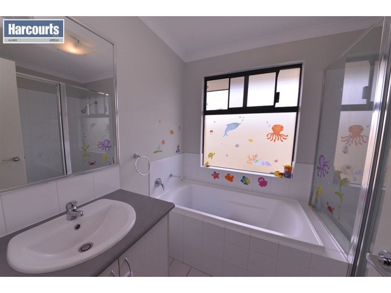 6 Garrett Way, Clarkson WA 6030