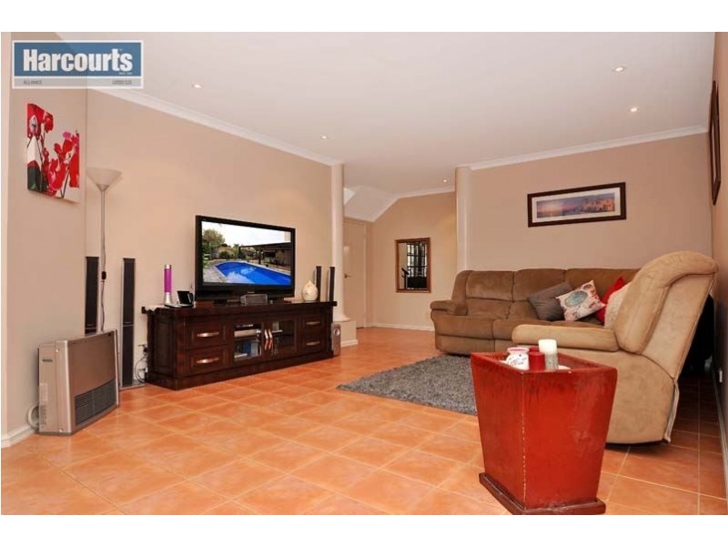 78 Limetree Circuit, Mindarie WA 6030