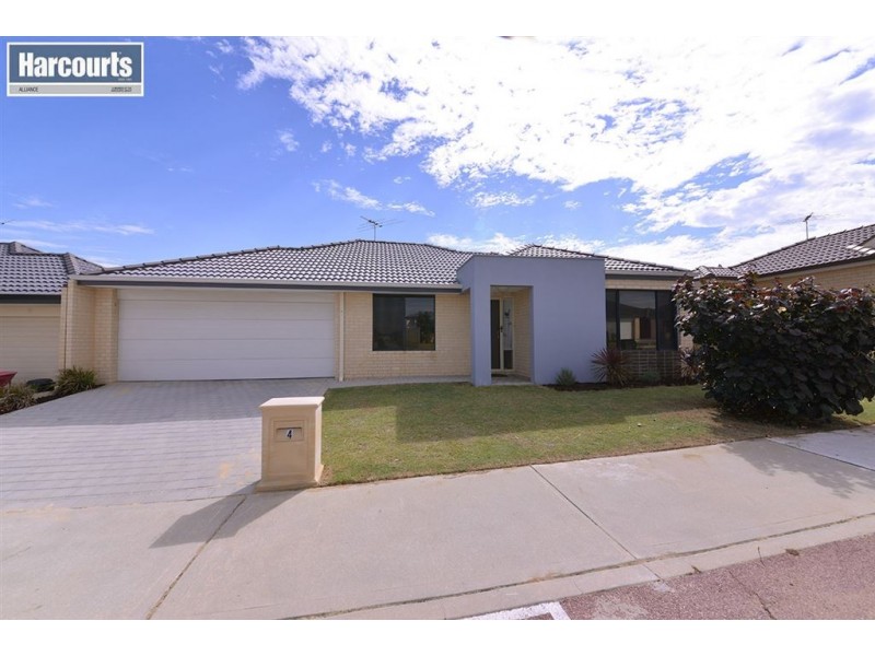 4 Garrett Way, Clarkson WA 6030