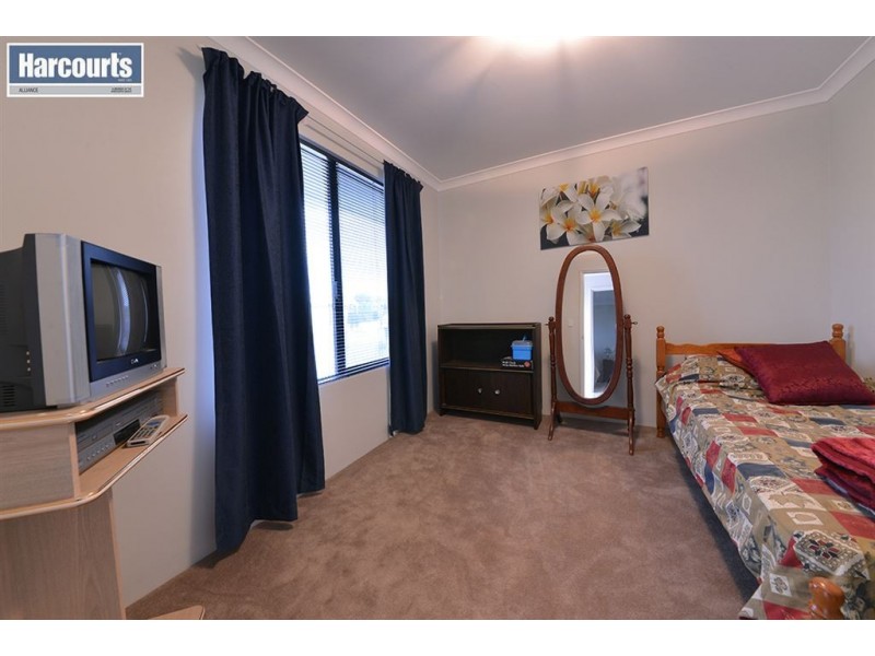 4 Garrett Way, Clarkson WA 6030