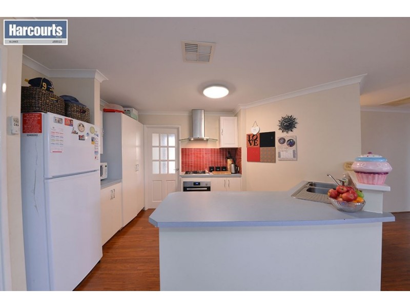 15 Lithgow Drive, Clarkson WA 6030